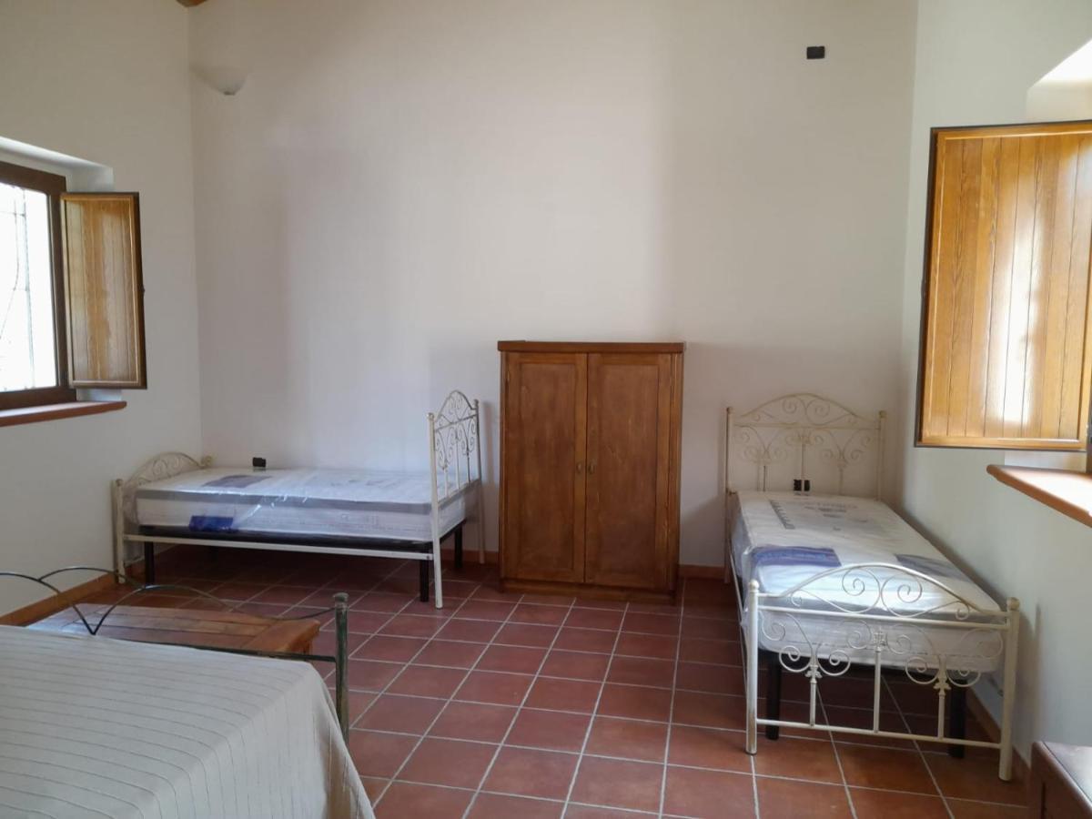 מונטג'ורדאנו Villa Aurora מראה חיצוני תמונה
